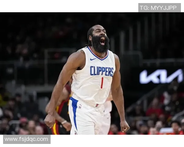 G1爵士对决快船精彩回顾球迷热情高涨赛场氛围火爆 G1爵士对决快船精彩回顾球迷热情高涨赛场氛围火爆