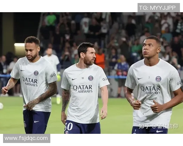 内马尔再度受伤影响巴黎欧冠前景球队能否迎难而上引发关注 内马尔再度受伤影响巴黎欧冠前景球队能否迎难而上引发关注