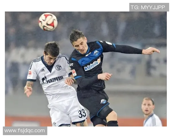 帕德博恩与科隆激战正酣谁能在德乙赛场上笑到最后